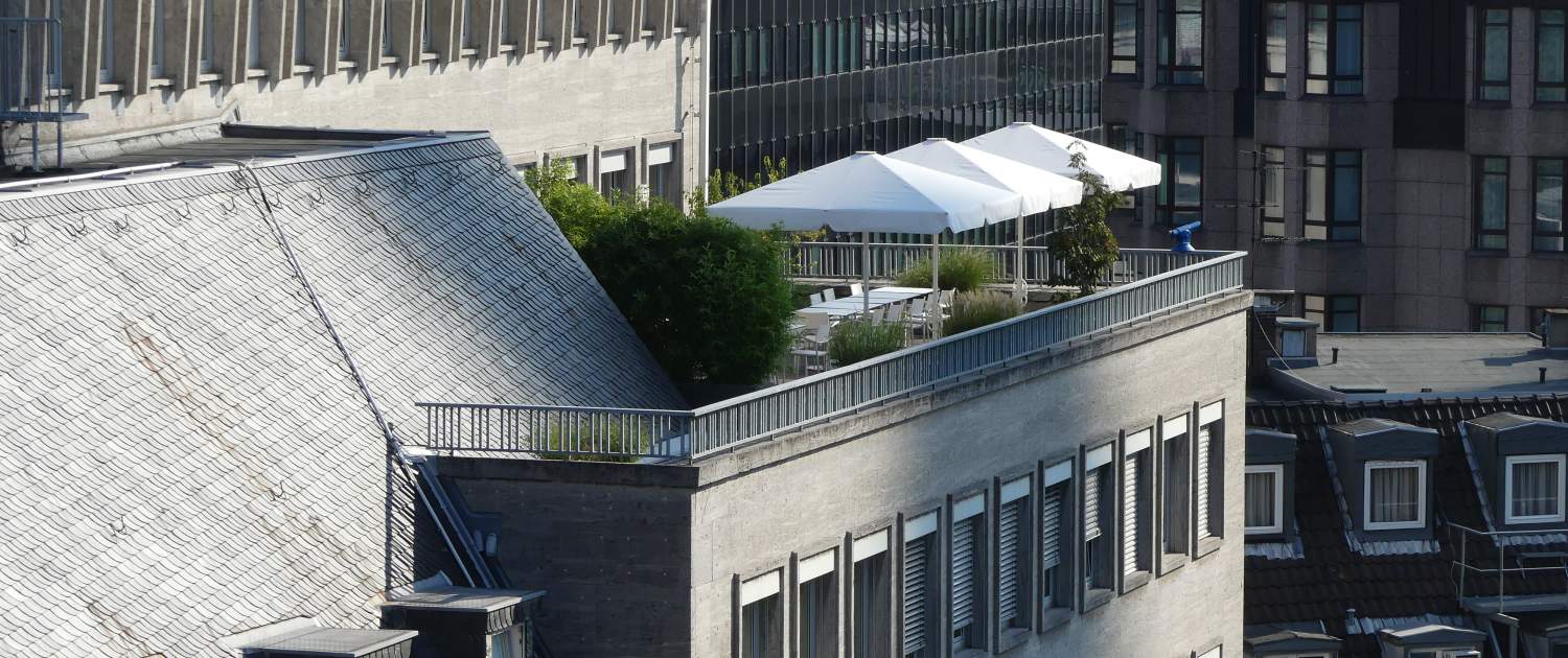 Gutachter für Terrassen, Dachterrassen und genutzte Flachdächer - Sachverständiger